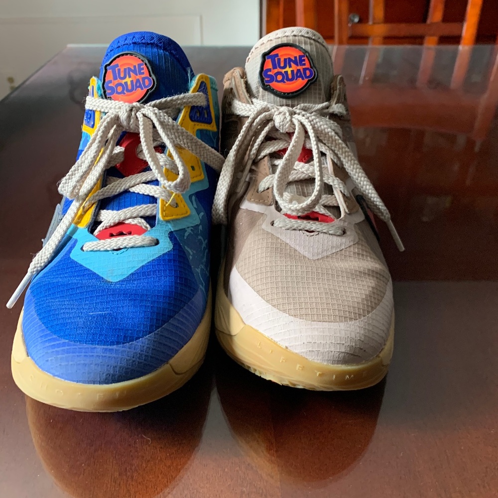 Nike Lebron 18 Wile vs Roadrunner Space Jam